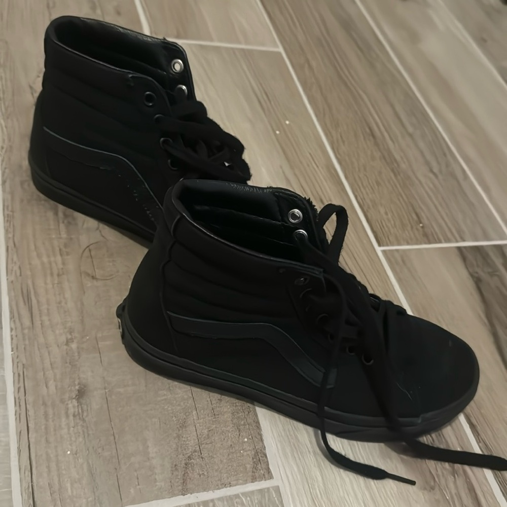 Black hi top vans